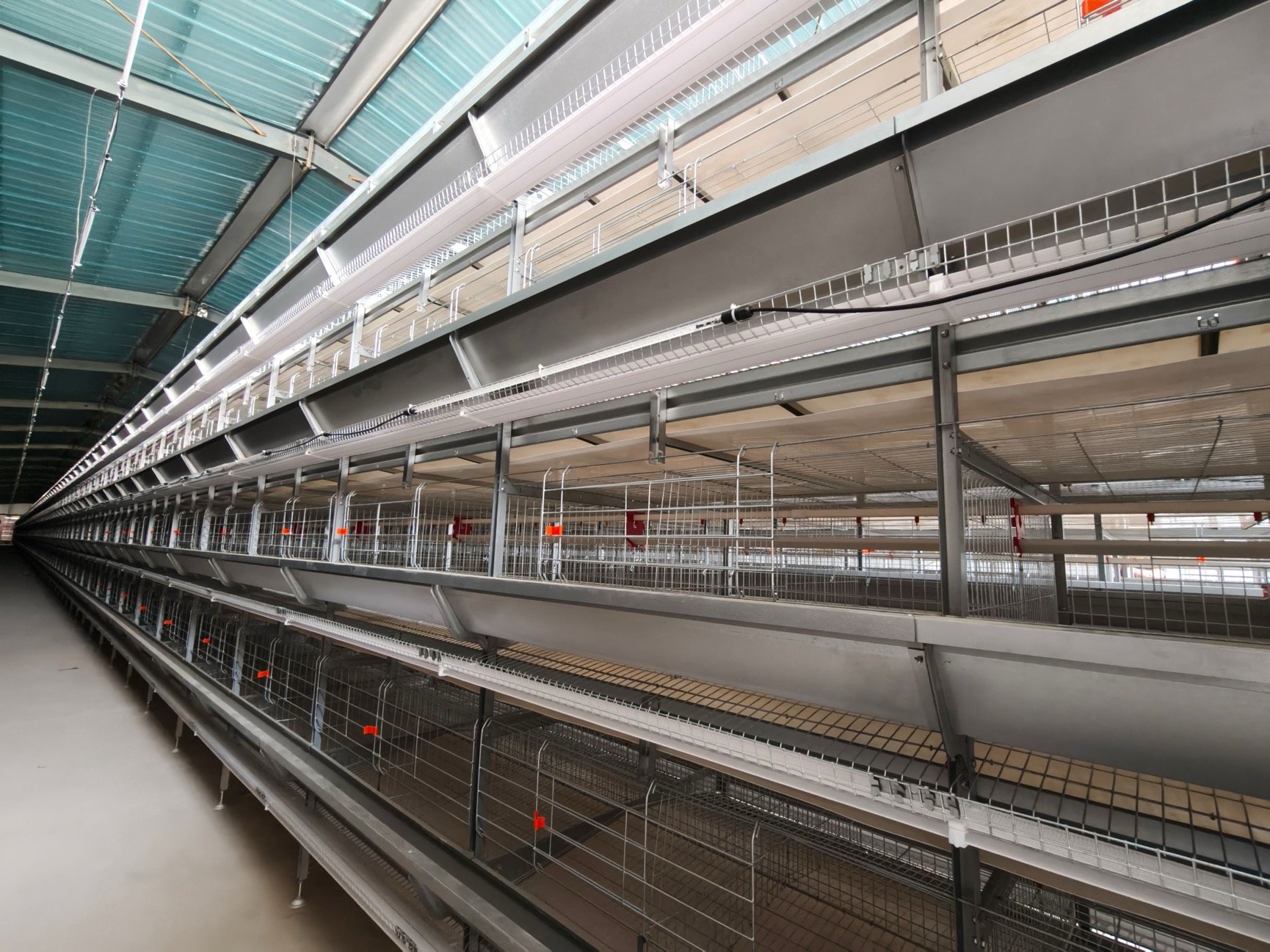 Multi-layer chicken coop delivery - chicken farming equipment - ymako